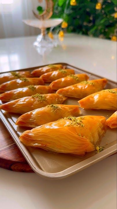 وربات فاخرة باللوز